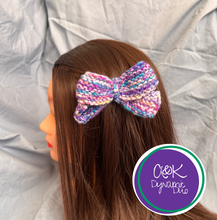 Load image into Gallery viewer, Hand Knit Bowie
