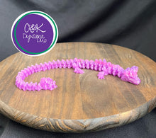 Load image into Gallery viewer, Snapdragon Dragon
