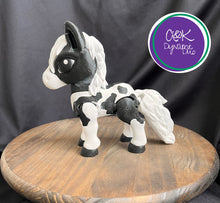 Load image into Gallery viewer, Horse

