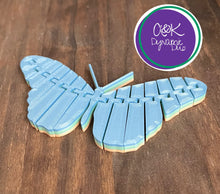 Load image into Gallery viewer, Butterfly, Articulated

