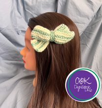 Load image into Gallery viewer, Hand Knit Bowie
