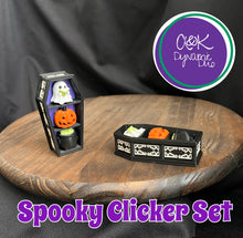 Load image into Gallery viewer, 3D Spooky Clicker Set
