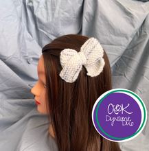 Load image into Gallery viewer, Hand Knit Bowie
